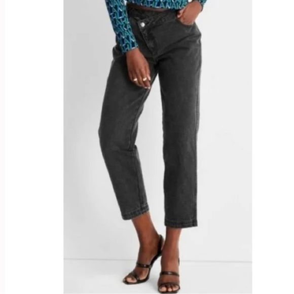 NWT Future Collective Asymmetrical Tapered Leg Jean in Faded Black - Picture 2 of 12